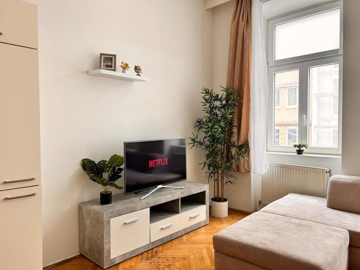 Spacious Central 4-Room Suite For 6 - Near Subway 维也纳 外观 照片